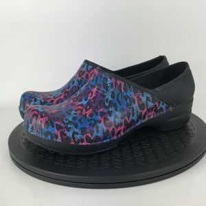 Sanita Blue/Pink Nursing Non Slip Slip On Mule Clogs Women’s Size 8